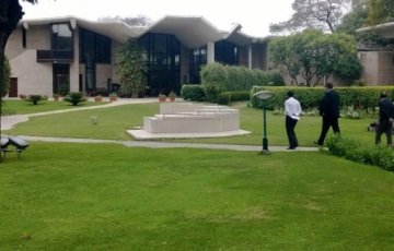 Kompostorilähettiläänä lähetystössä – ja vähän muuallakin