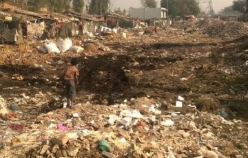 Vessa(ttomuus)kierros slummissa