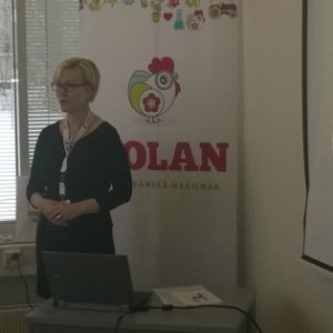 ”Opiskelijoiden ruokajätteet pelloille” – onneksi kompostorin kautta