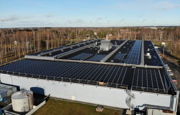 Biolan Ekoasuminen toimitti aurinkovoimalan Sinituotteelle