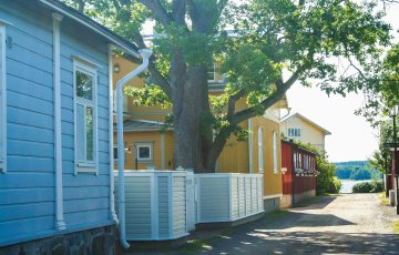 Jätelakiuudistus: Pientaloasujat kiinnostuivat kompostoinnista