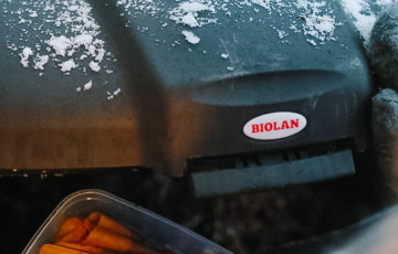 Uuden jätelain myötä yhä useampi joutuu valitsemaan oman tapansa kierrättää biojätteet