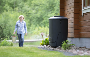 Kysely: Mökillä jätteitä lajitellaan leväperäisemmin kuin kotioloissa