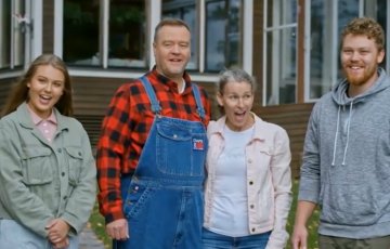 Huvila & Huussi - Perheen ikioma hiekkaranta