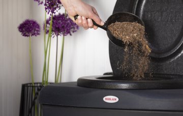 Kuivikkeen käyttö käymälässä