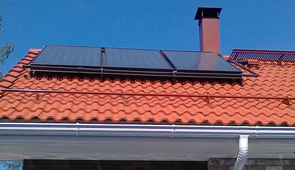 Harva suomalainen sanoo ei aurinkoenergialle